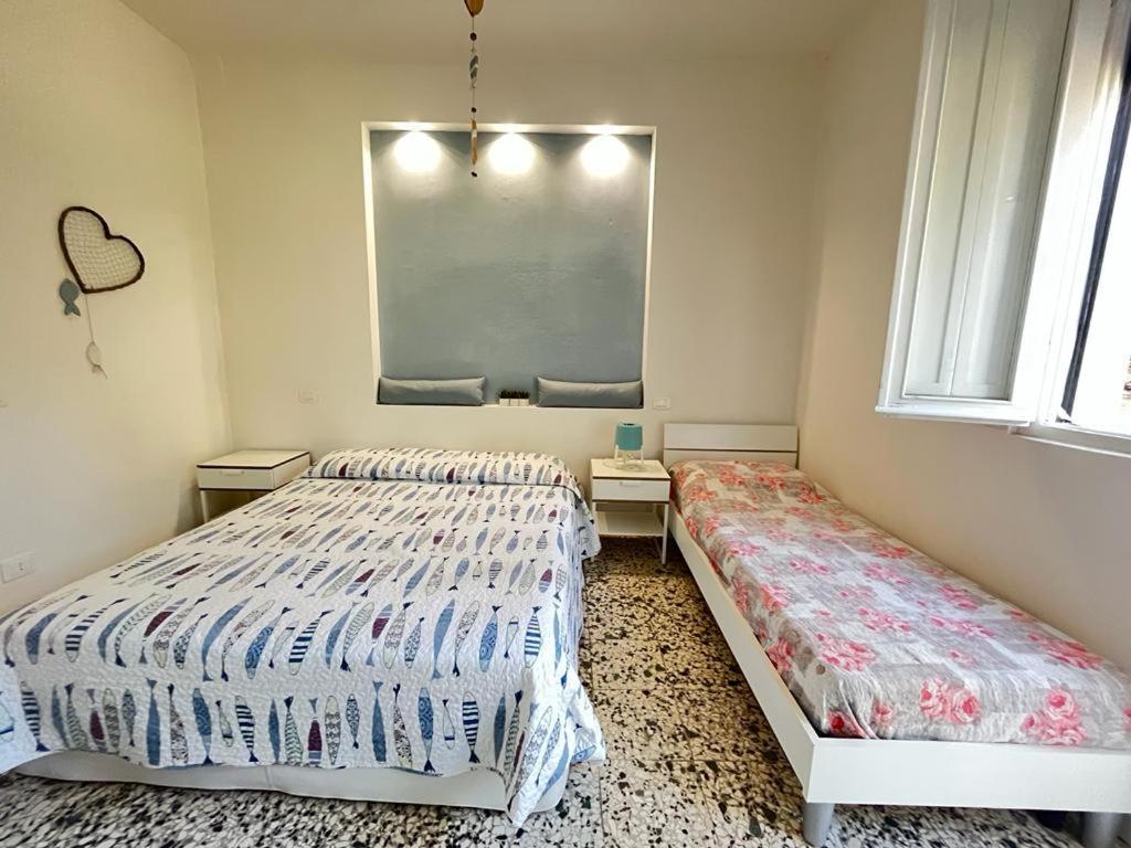 Pineta Apartament 蒂勒尼亚 外观 照片