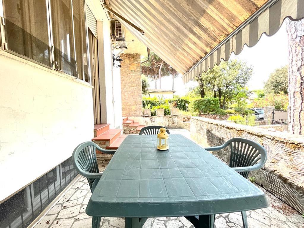 Pineta Apartament 蒂勒尼亚 外观 照片