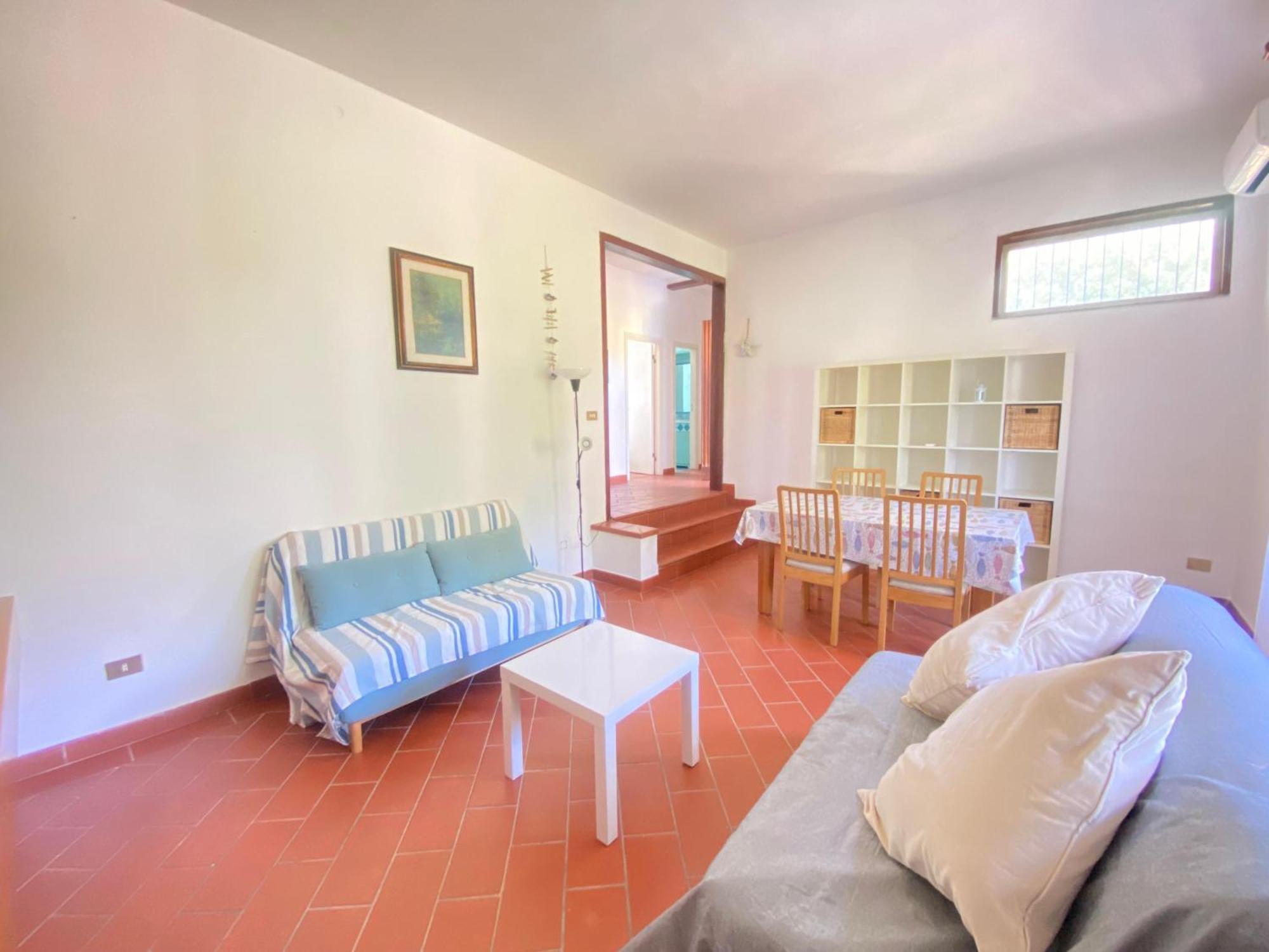 Pineta Apartament 蒂勒尼亚 外观 照片